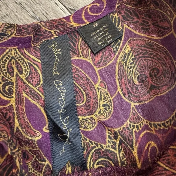 Petticoat Alley Women's XS ‎ Multi color Blouse Feminine BOHO 3/4 sleeve - Picture 7 of 8